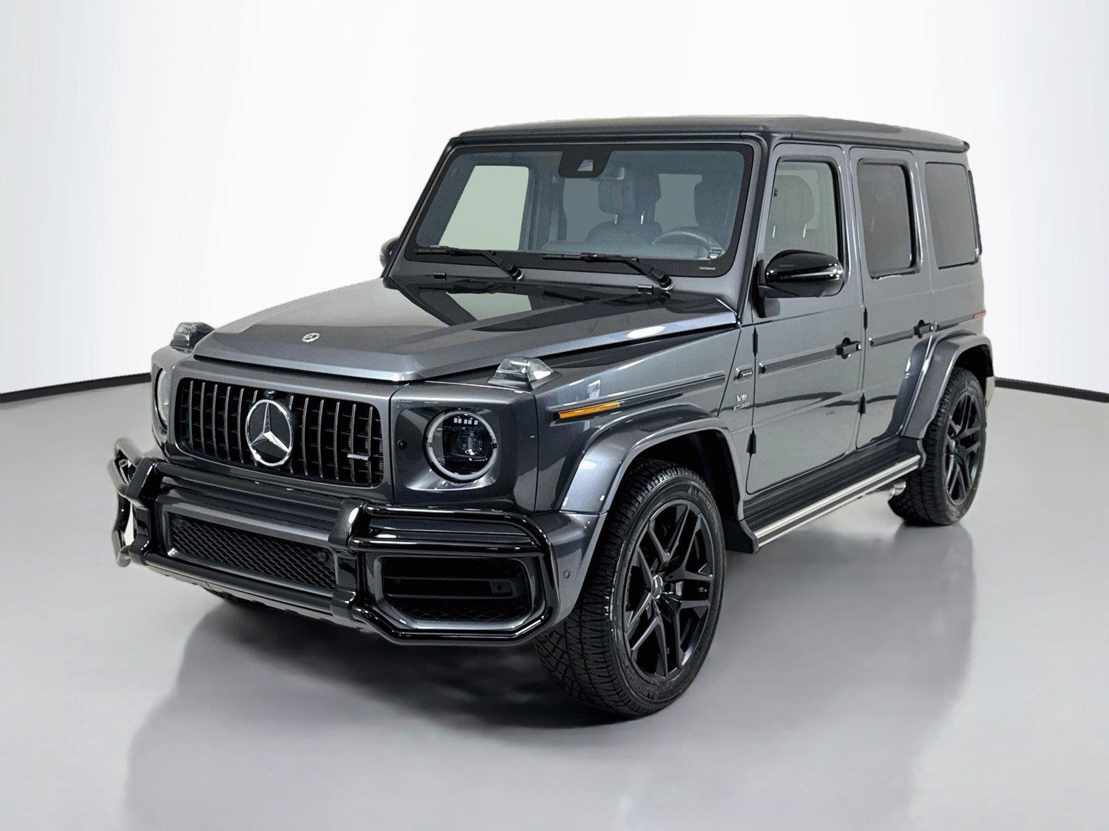 Used 2021 designo Graphite Metallic Mercedes-Benz AMG® G 63 | Carbon Trim | Only 7K Miles image 9