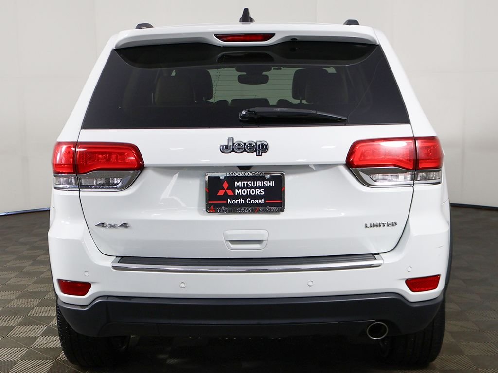 Used 2019 White Jeep Limited image 12