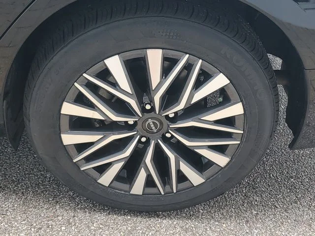 2025 Nissan Altima SV - Photo 31