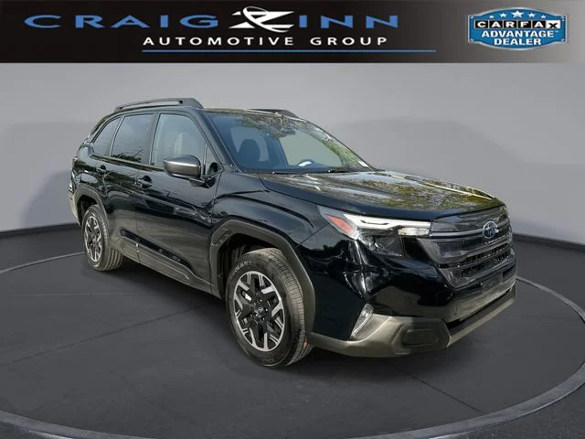2025 Subaru Forester Premium's photo