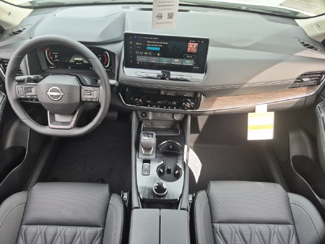 New 2026 Everest White Pearl TriCoat / Super Black Two-tone Nissan Platinum image 23