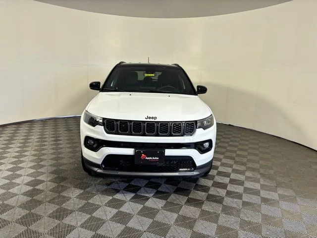 New 2026 White/off-white Jeep Limited image 2