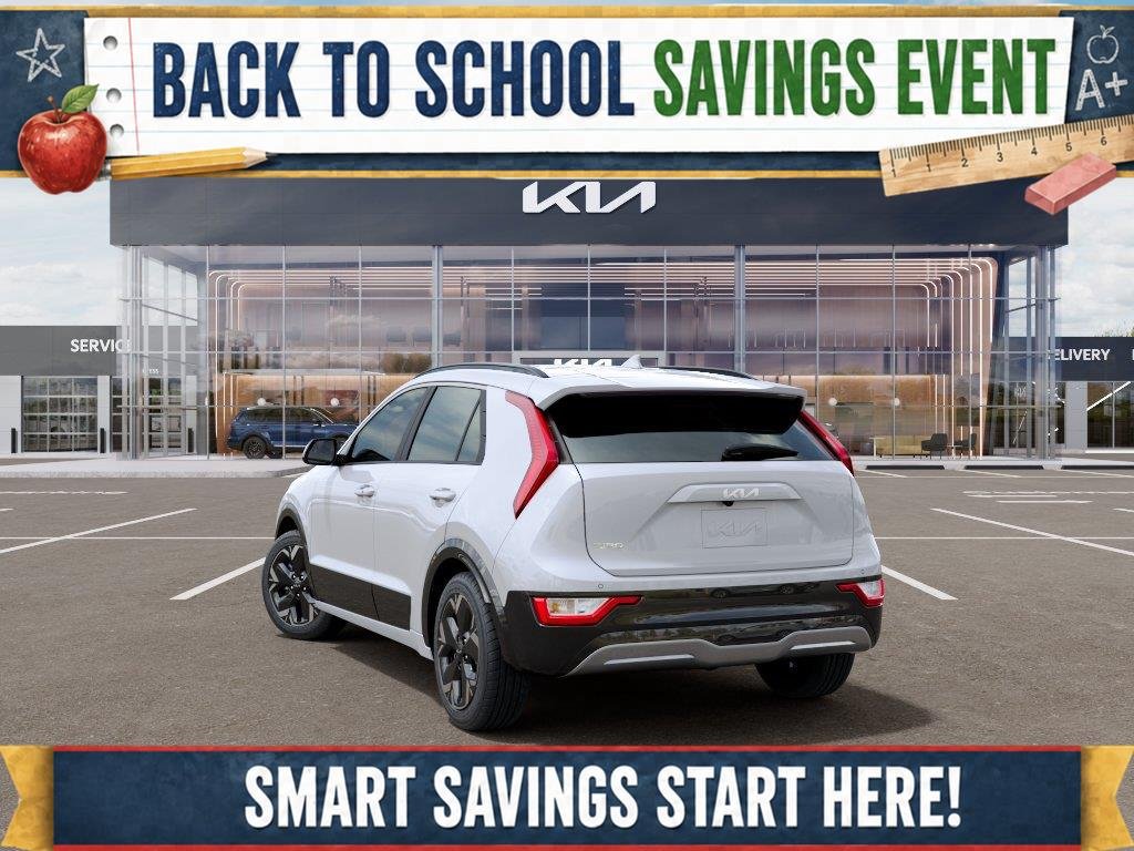 New 2026 Snow White Pearl Kia WIND image 4