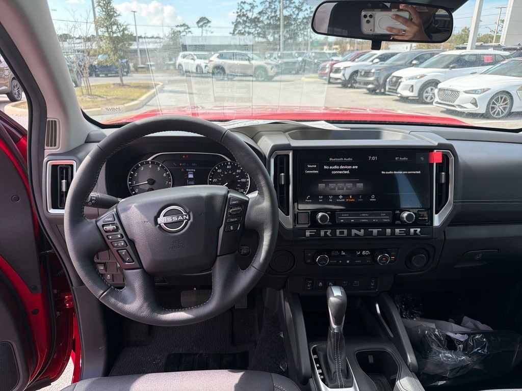 New 2026 Nissan Frontier SV 4D Crew Cab