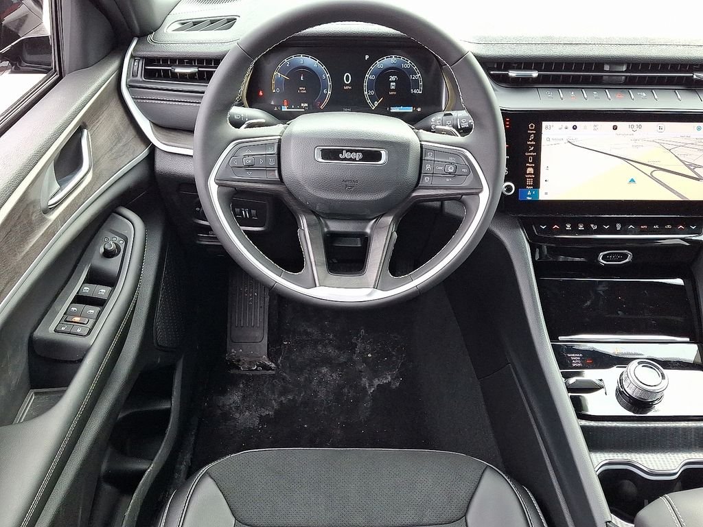New 2026 Baltic Gray Metallic Clearcoat Jeep Altitude image 7