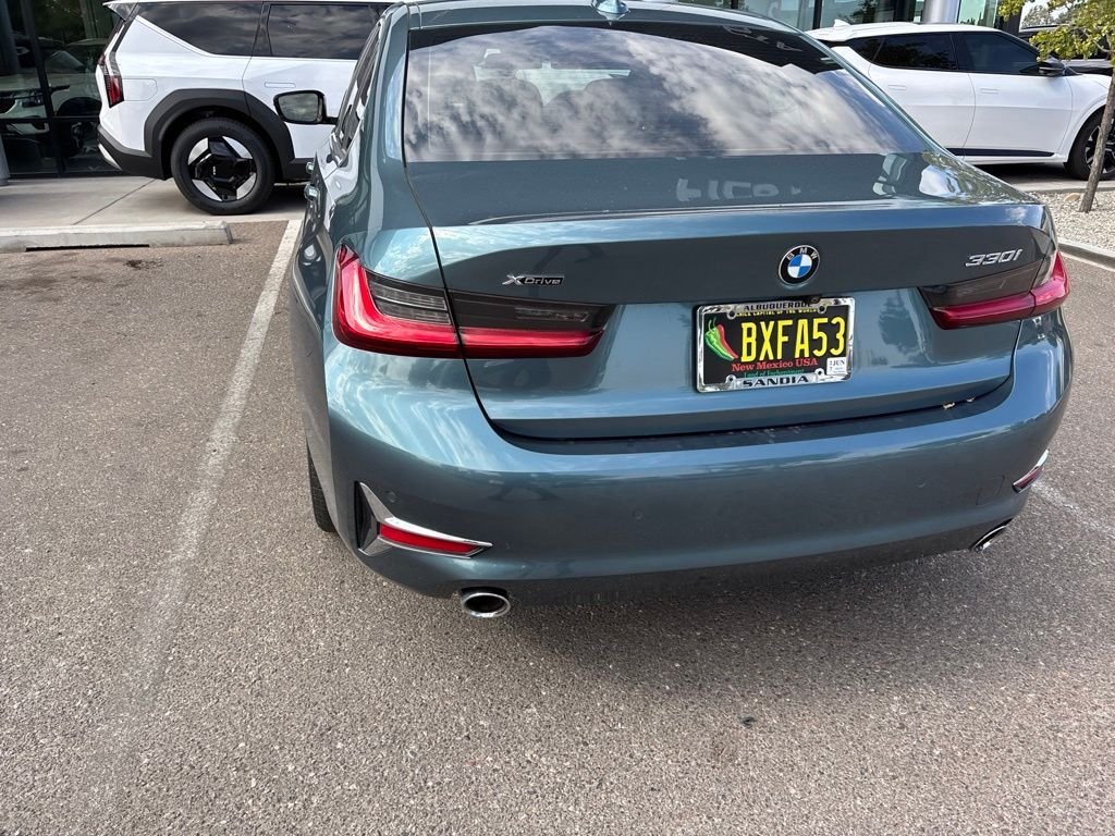 Used 2020 Blue BMW 330i xDrive image 21