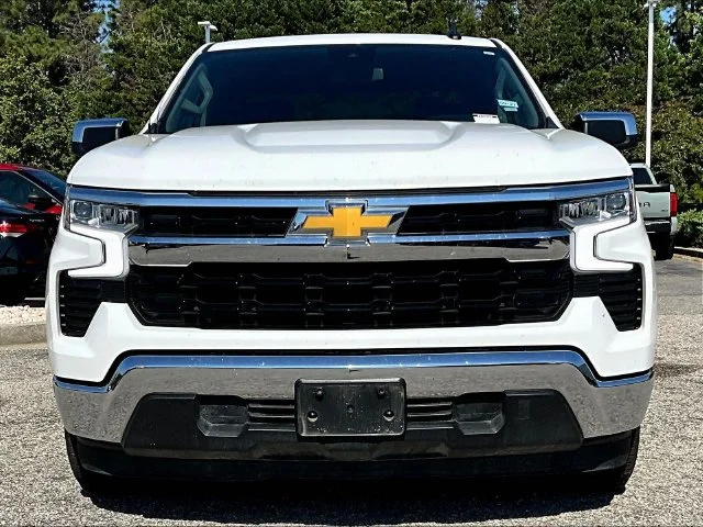 Used 2026 White Chevrolet LT image 2