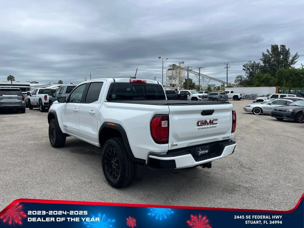 New 2026 Summit White GMC Elevation image 5