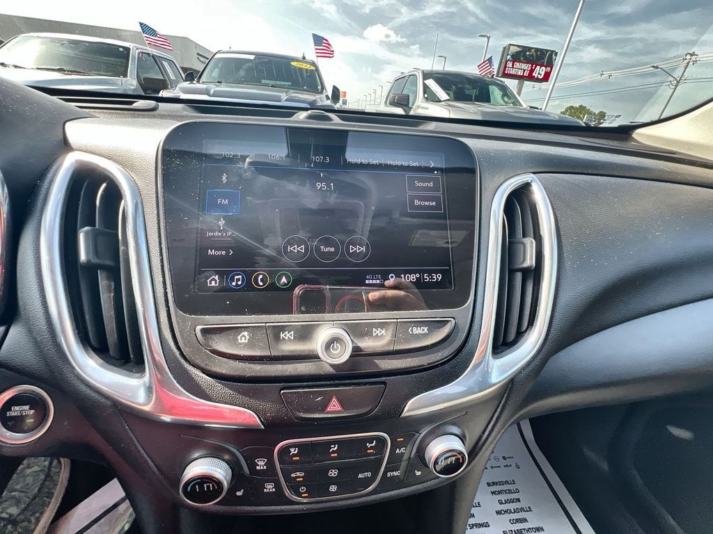 Used 2020 White Chevrolet LT image 16