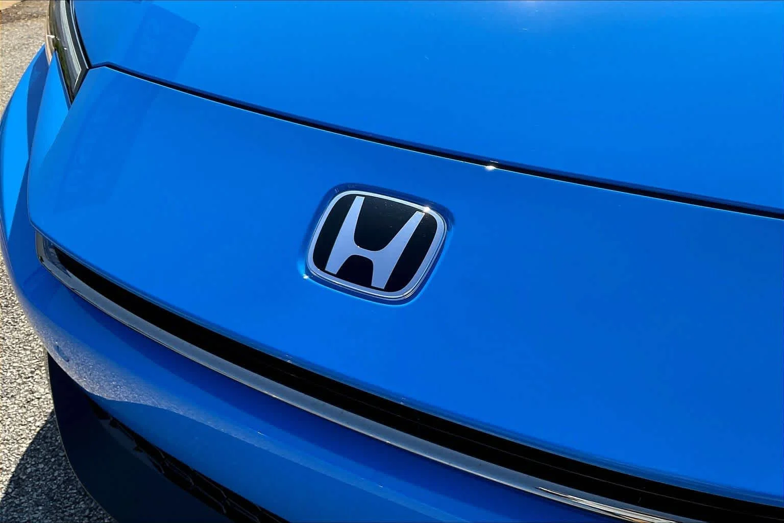 Used 2026 Boost Blue Pearl Honda  image 10