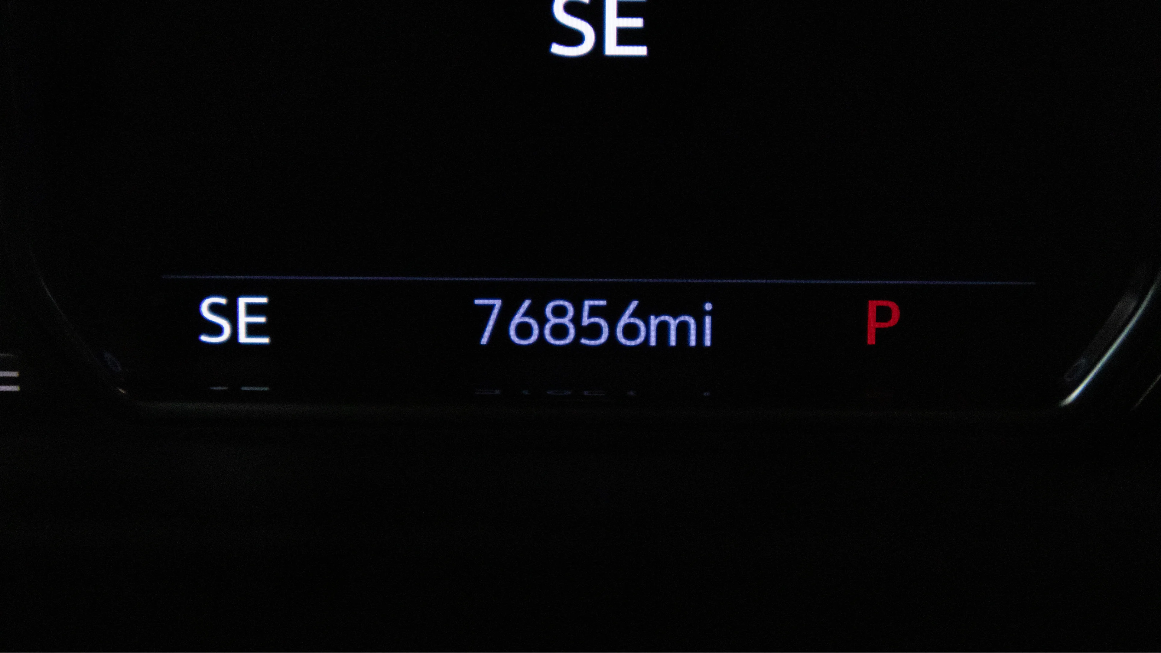 Used 2021 Onyx Black GMC SLT image 10
