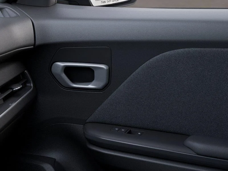 New 2026 Snow White Pearl Kia LXS image 25