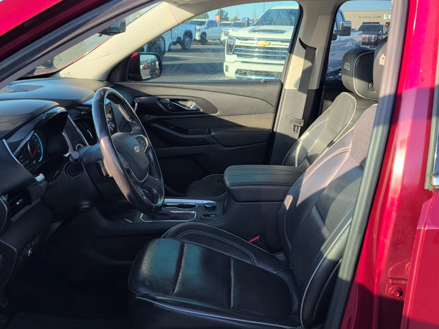 Used 2020 Cajun Red Tintcoat Chevrolet High Country image 9