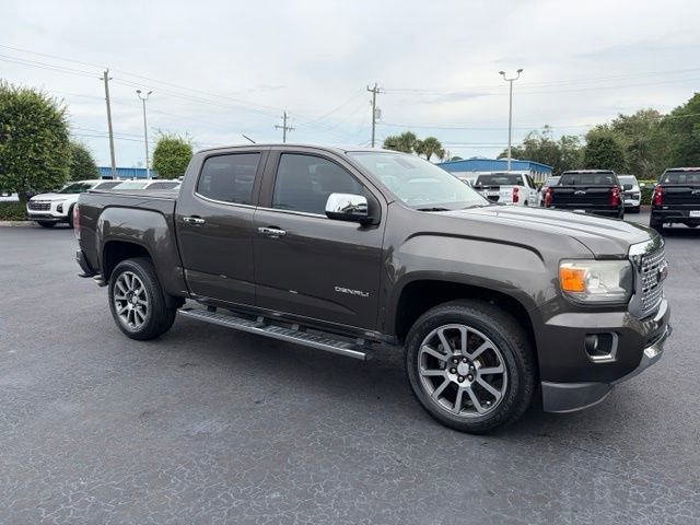 2019 GMC Canyon 2WD Denali Crew Cab Short Box's photo