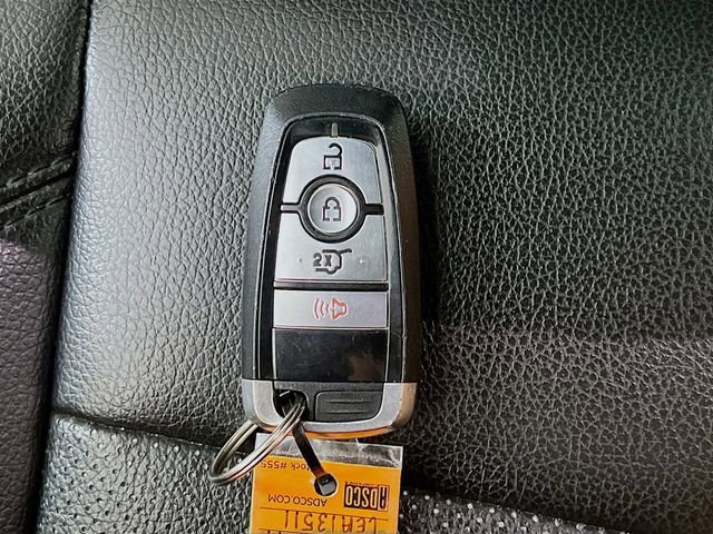 Used 2020 Gray Ford XLT image 29