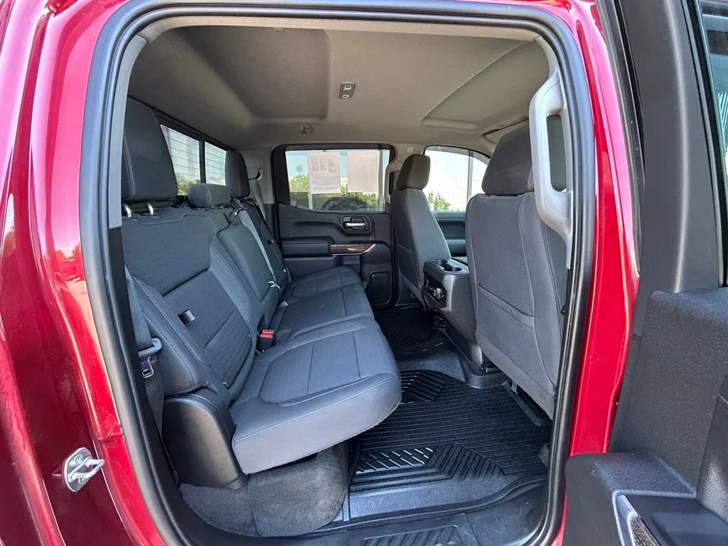 Used 2020 CAJUN RED TINTCOAT Chevrolet RST image 47