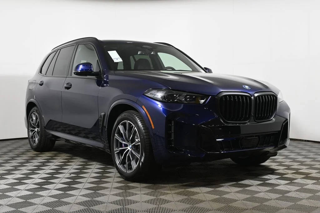 Used 2026 Blue BMW xDrive50e image 9
