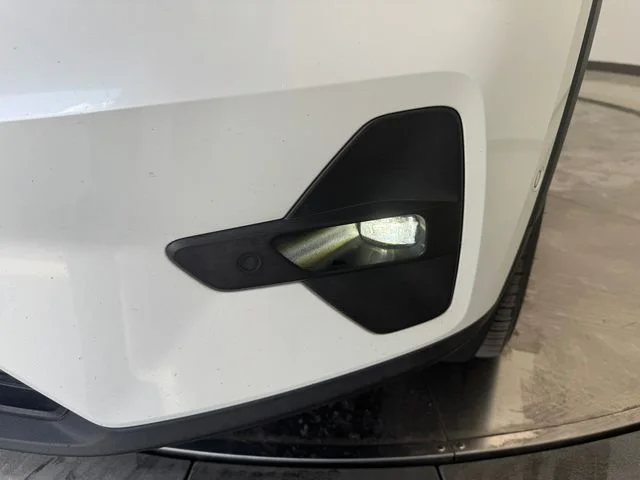 Used 2023 Crystal White Volvo B5 Plus Bright Theme image 44