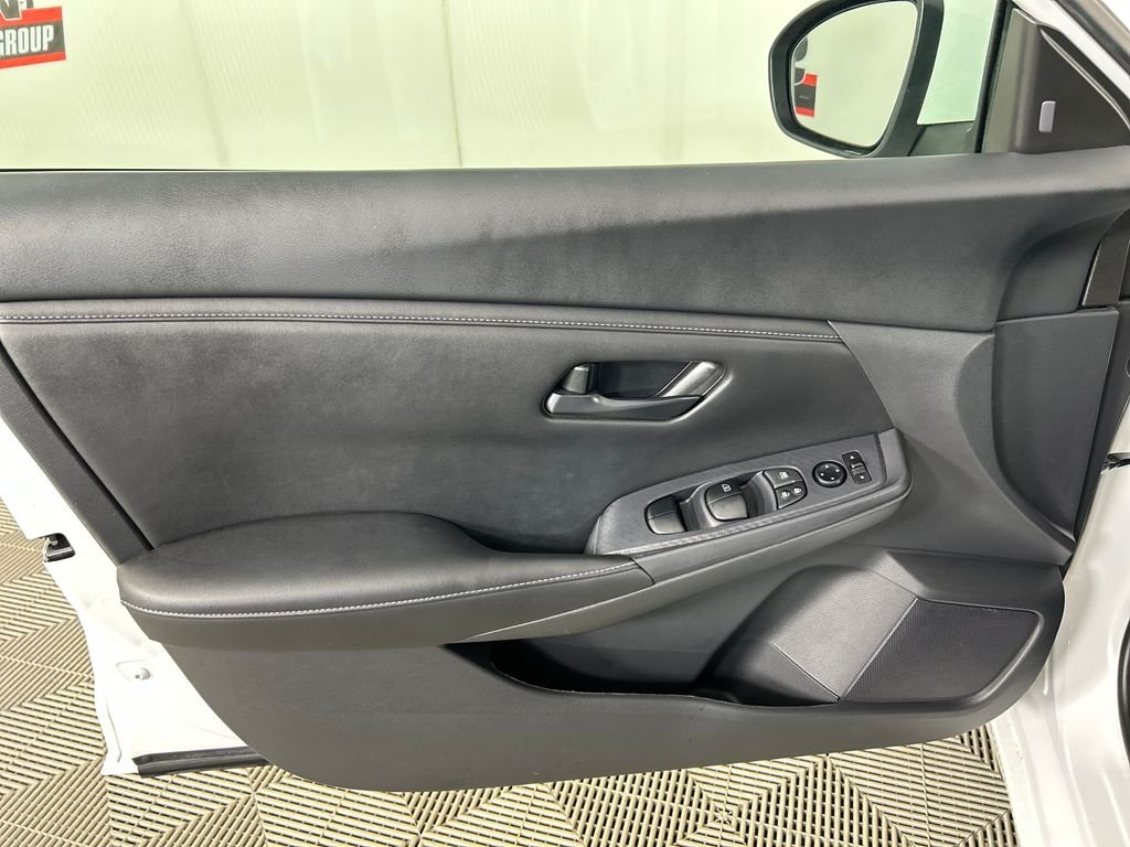 Used 2024 White Nissan S image 11