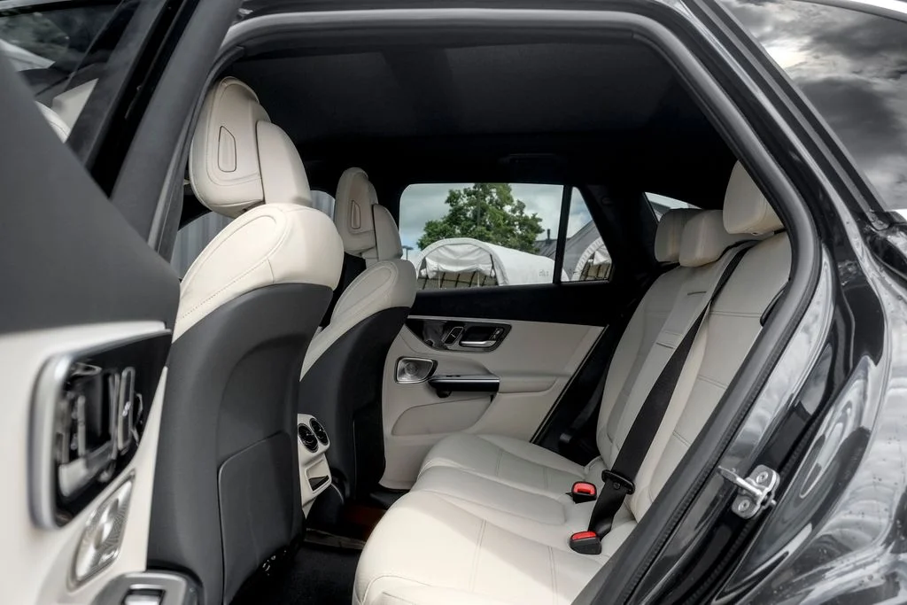 New 2026 Graphite Grey Metallic Mercedes-Benz GLC 300 image 16