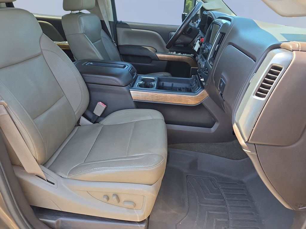 Used 2015 Brownstone Metallic Chevrolet LTZ image 35