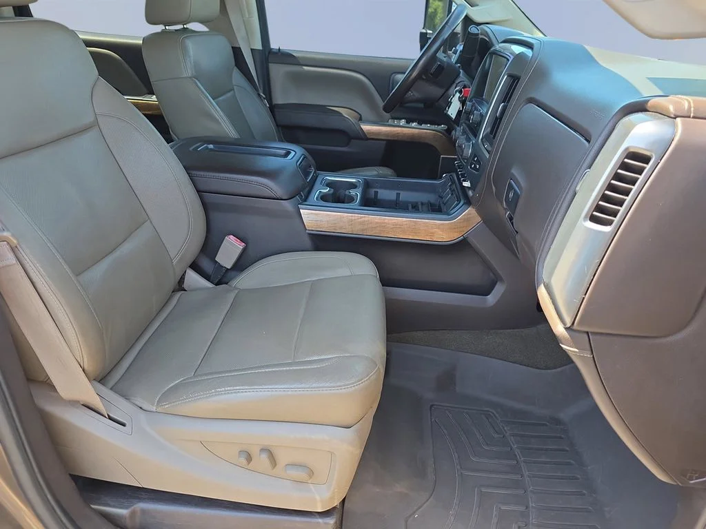 Used 2015 Brownstone Metallic Chevrolet LTZ image 35