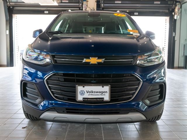 Used 2017 Chevrolet Trax LT with VIN 3GNCJPSB7HL160660 for sale in Glendale, WI
