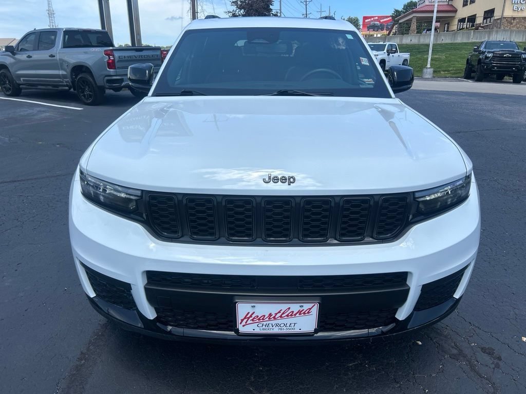 Used 2023 Jeep Grand Cherokee L Altitude with VIN 1C4RJKAG4P8736172 for sale in Kansas City