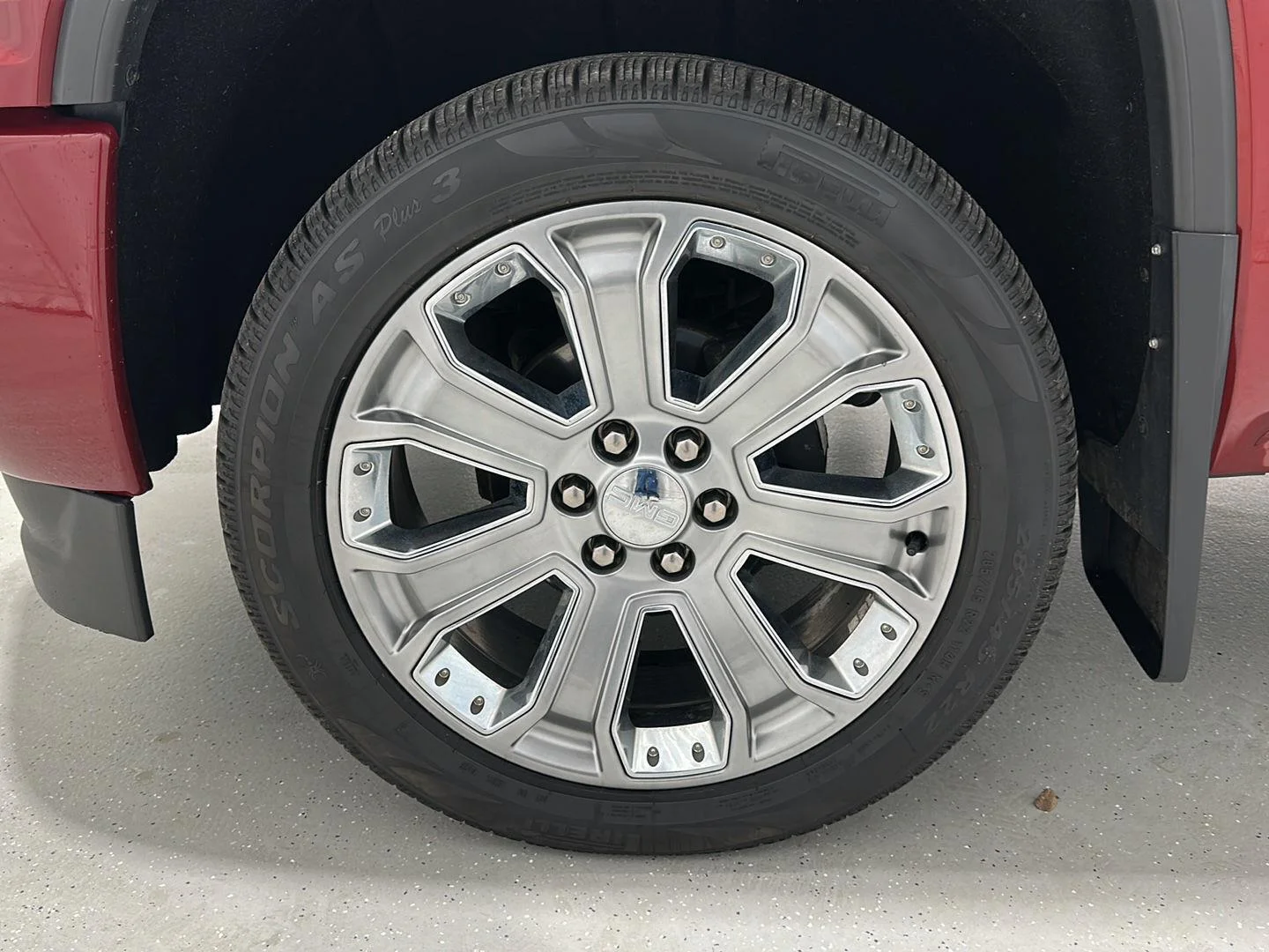 Used 2018 RED QUARTZ TINTCOAT GMC Denali image 32