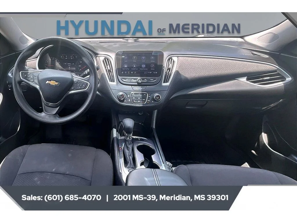 Used 2023 Sterling Gray Metallic Chevrolet LT image 13