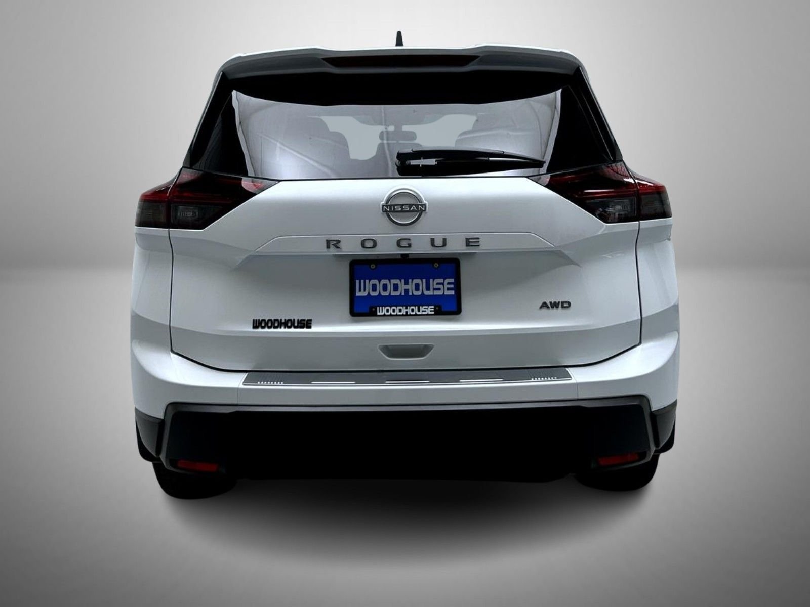 New 2026 Everest White Pearl TriCoat Nissan SV image 6