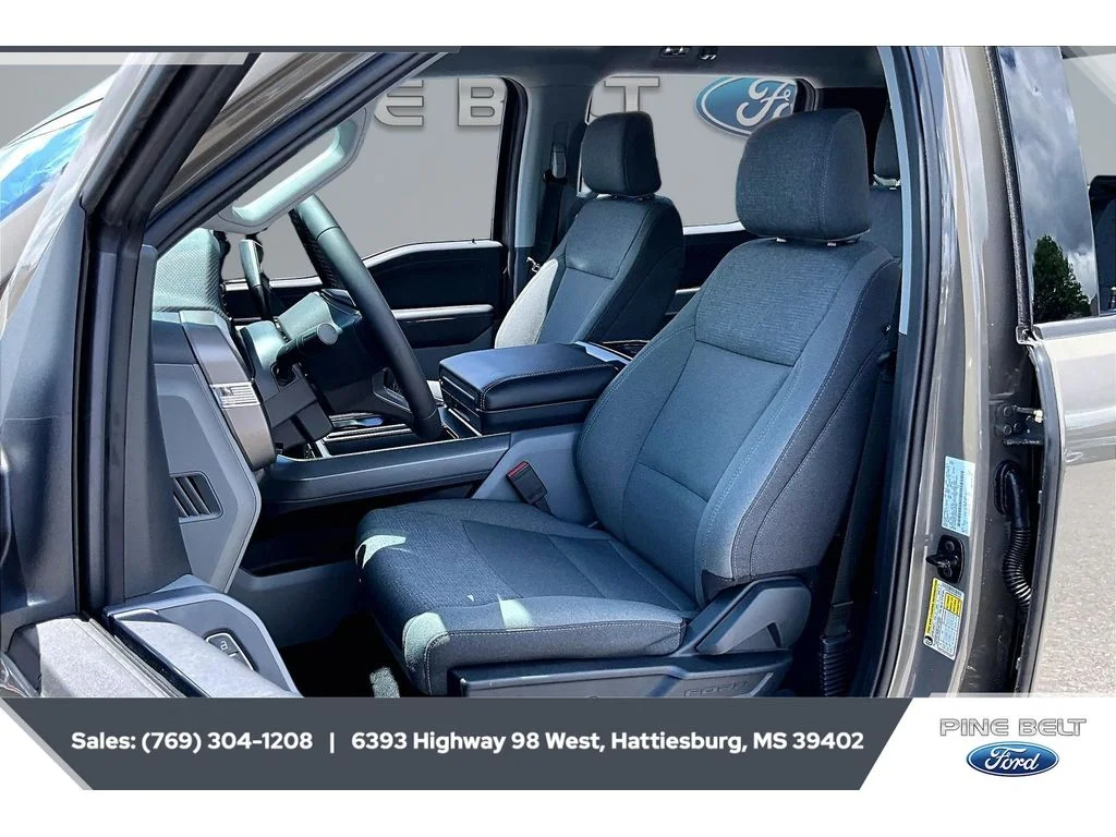 New 2026 Marsh Gray Ford XLT image 19