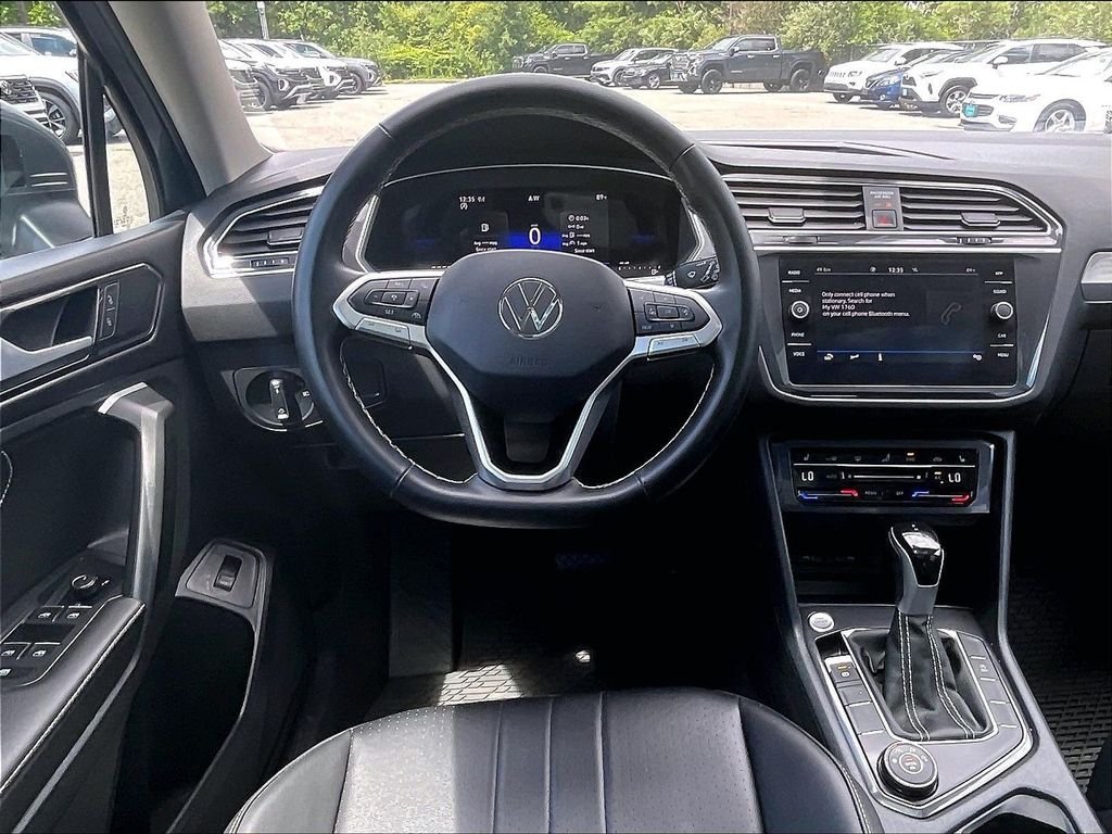 Used 2024 Gray Volkswagen 2.0T SE image 16