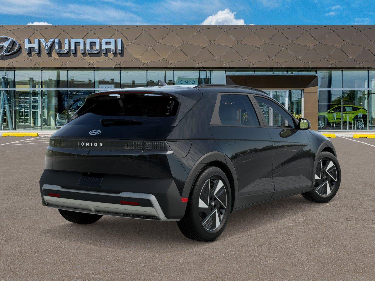New 2027 Black Hyundai SEL image 4