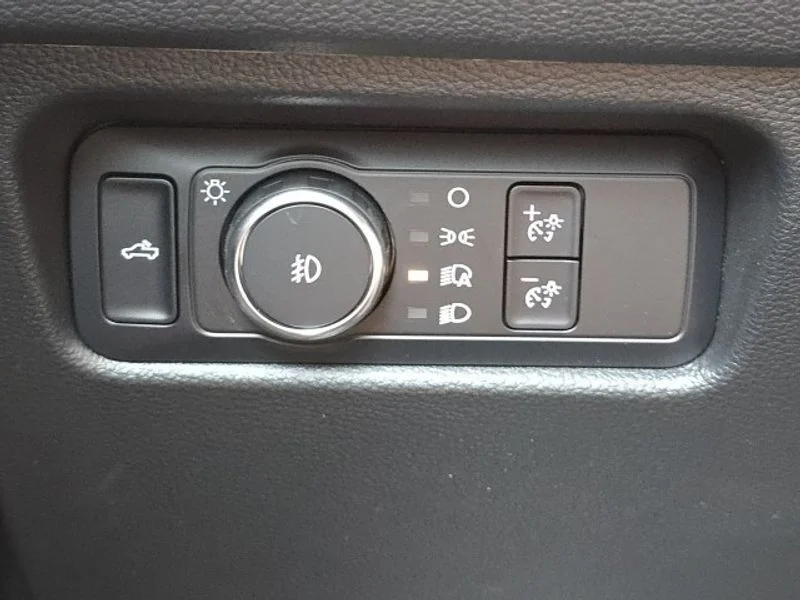 2025 Ford Ranger XLT - Photo 11