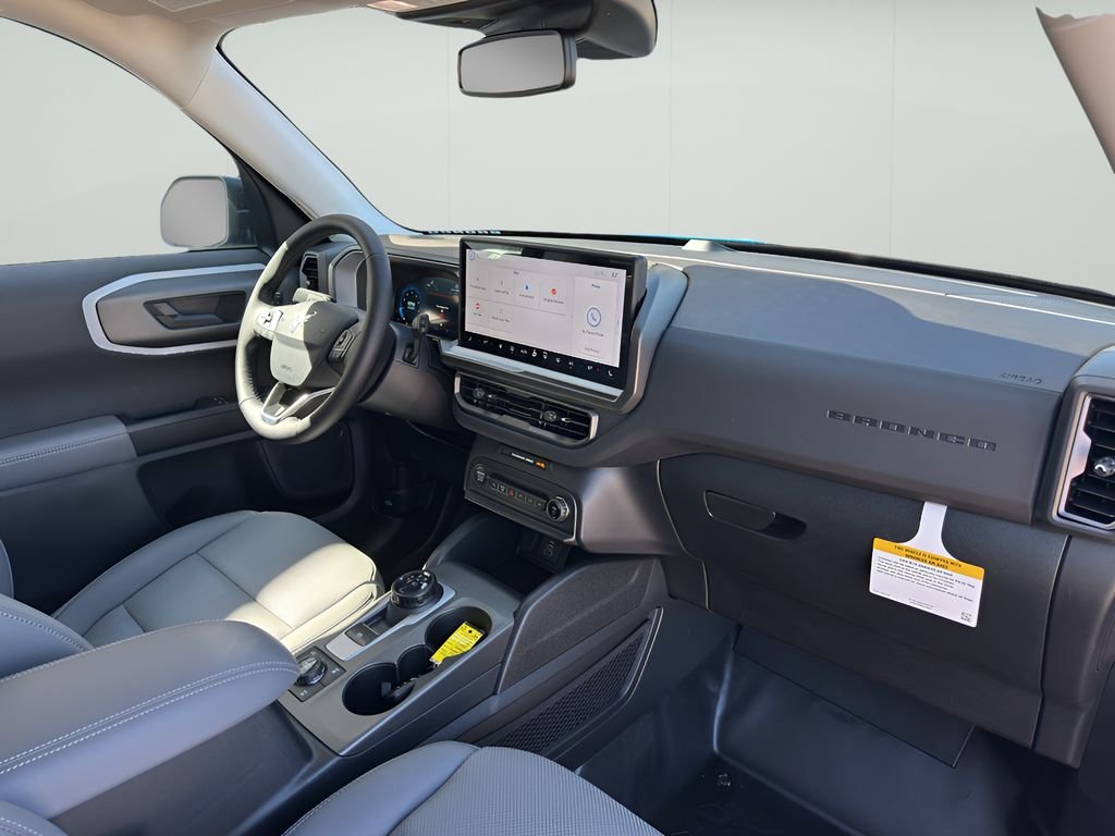 New 2026 Velocity Blue Metallic Ford Badlands image 29