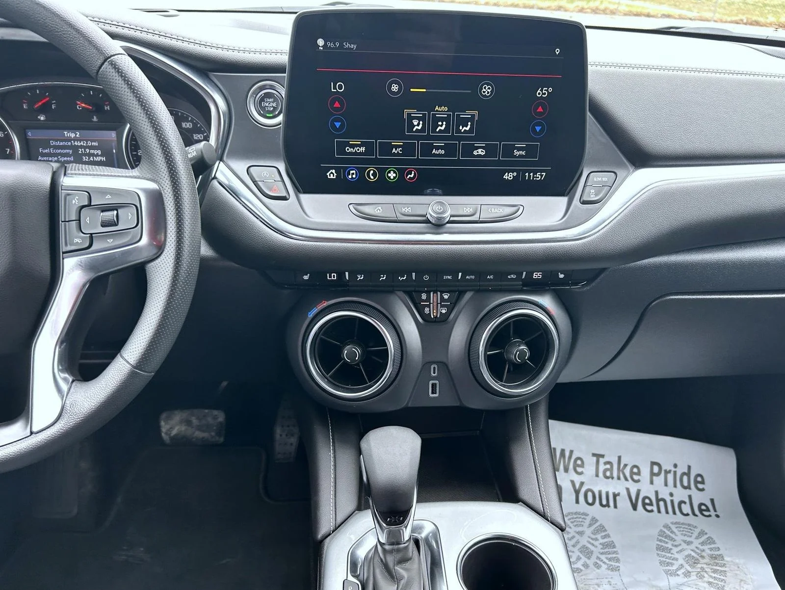 2025 Chevrolet Blazer 2LT - Photo 13