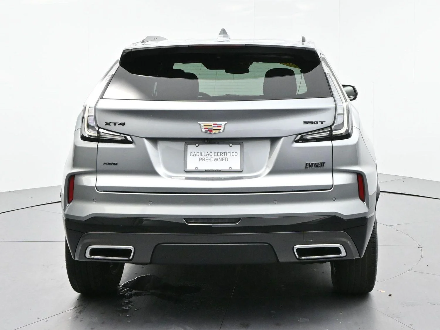 Used 2024 Argent Silver Metallic Cadillac Sport image 6