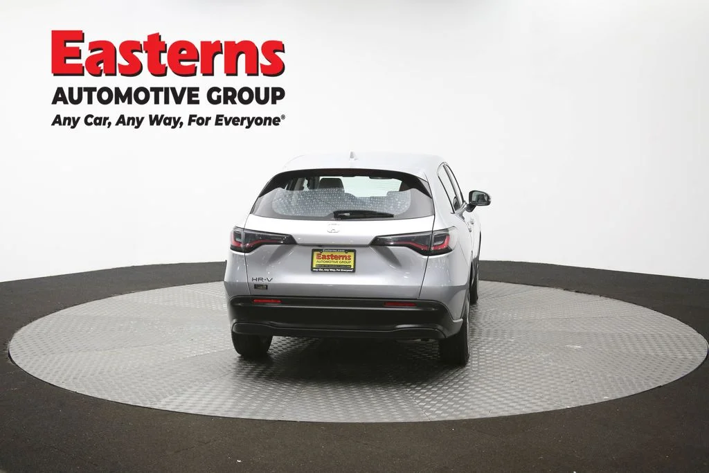 Used 2025 Silver Honda LX image 35