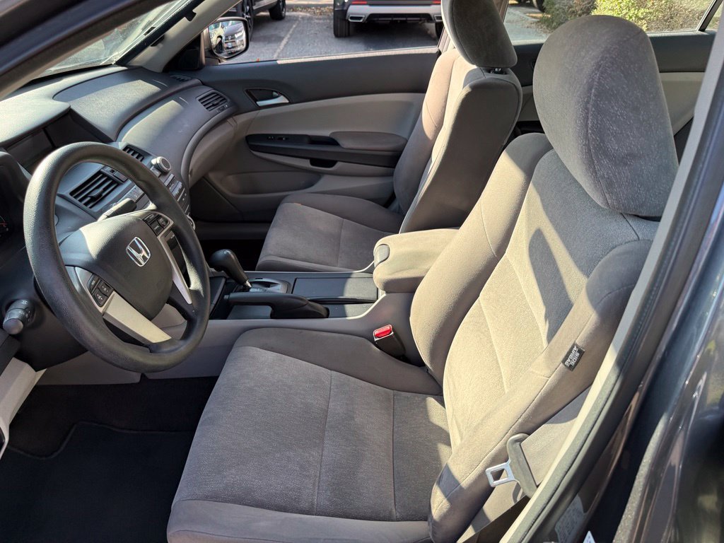 Used 2010 Polished Metal Metallic Honda LX-P image 11