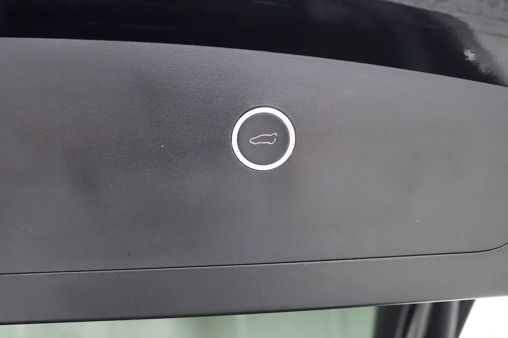 Used 2020 Black Tesla Long Range image 37