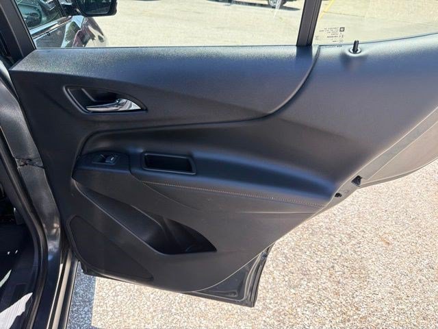 Used 2020 Nightfall Gray Metallic Chevrolet Premier image 19