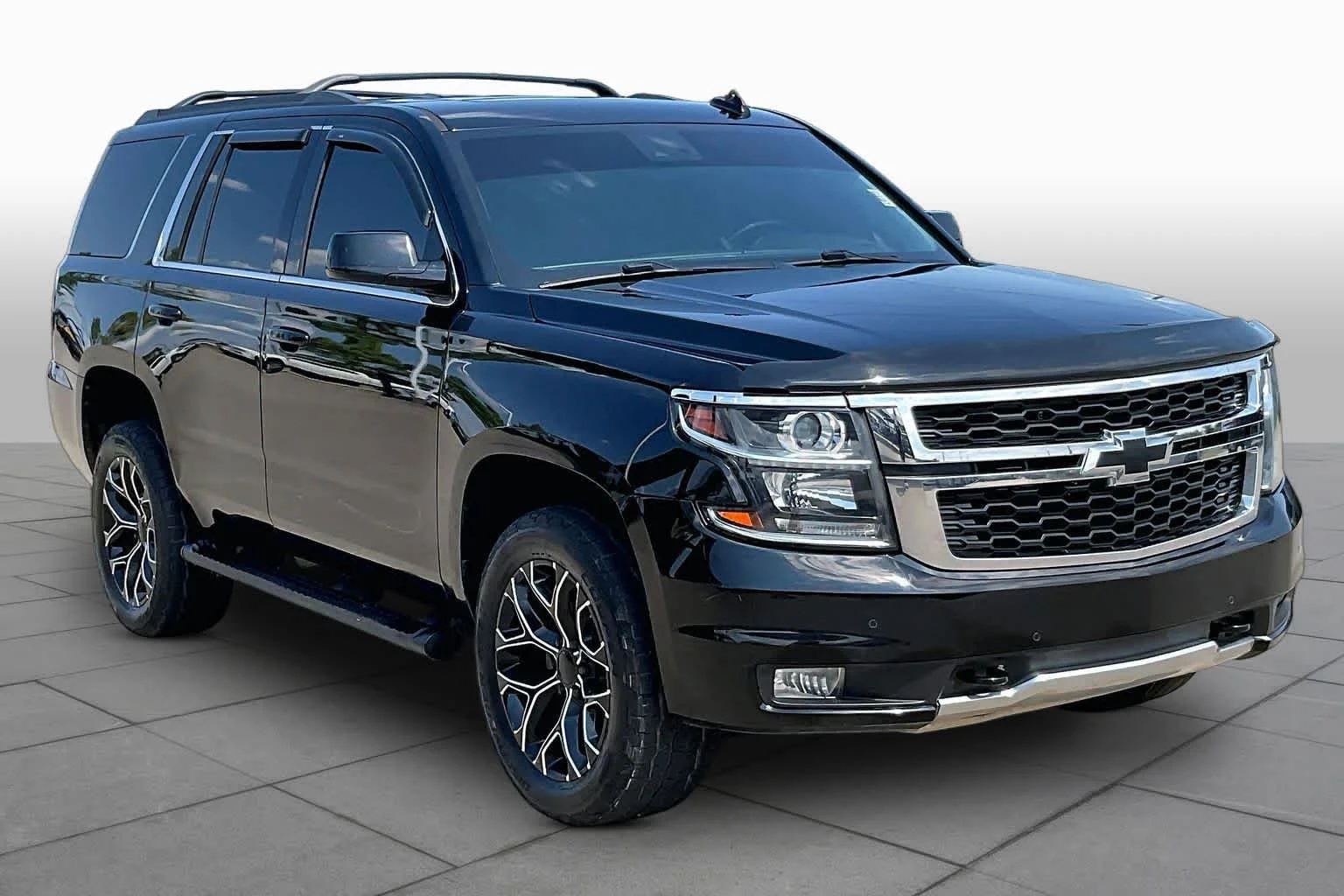 Used 2018 Black Chevrolet LT image 3