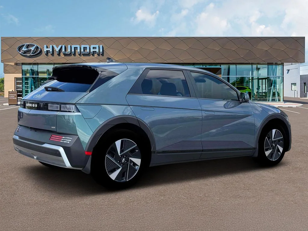 New 2026 Green Hyundai SEL image 8