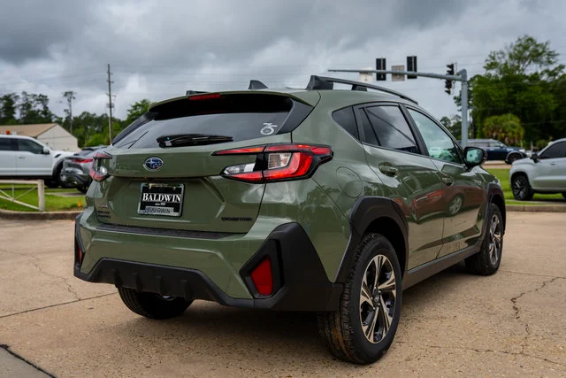New 2026 Alpine Green Subaru Premium image 18
