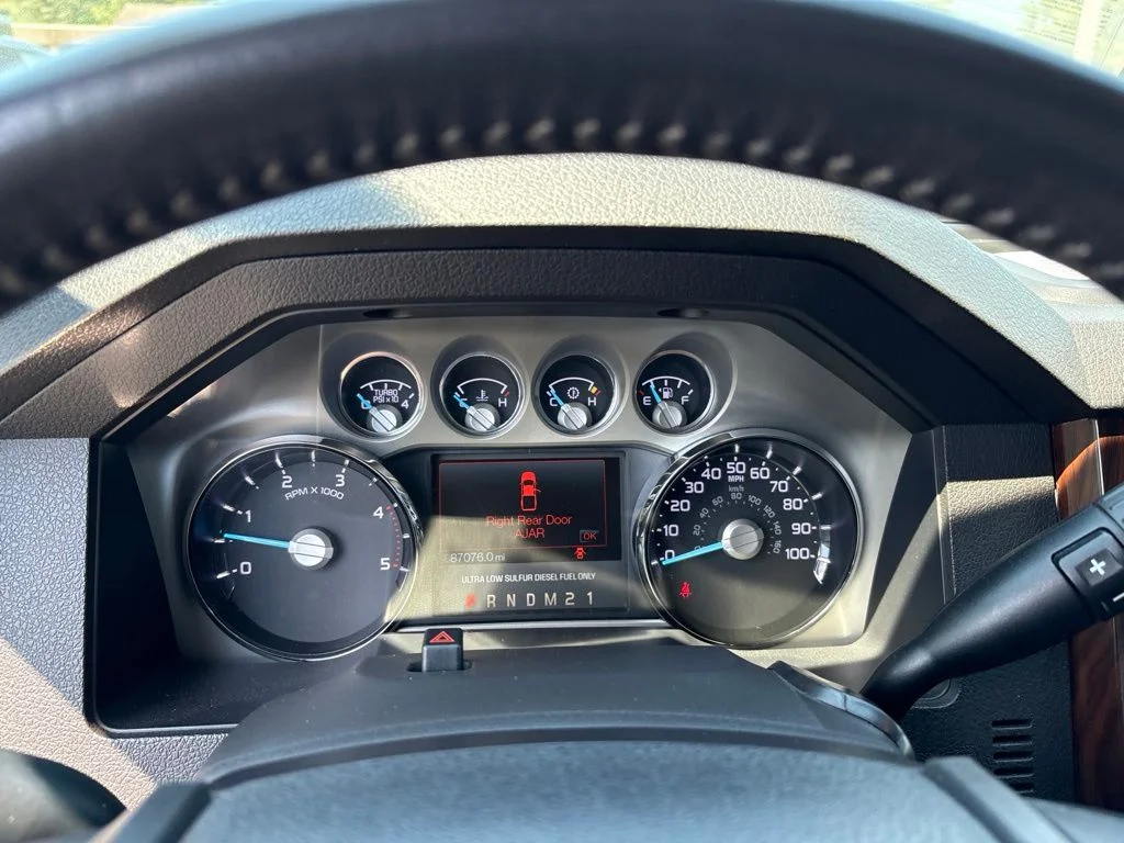 Used 2012 Black Ford Lariat image 24