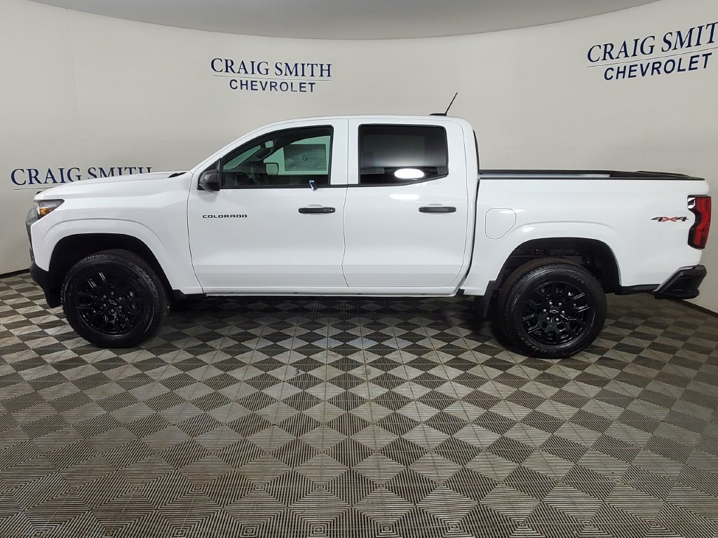 2026 Chevrolet Colorado Work Truck - Photo 2