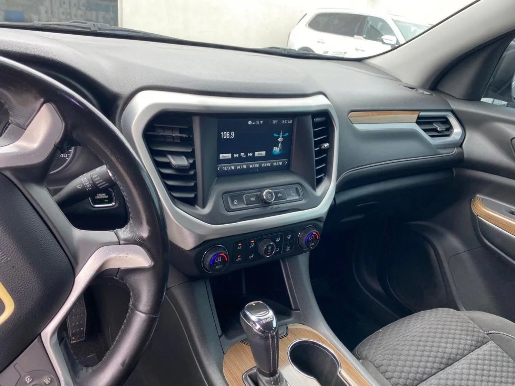 Used 2019 Gray GMC SLE-1 image 27