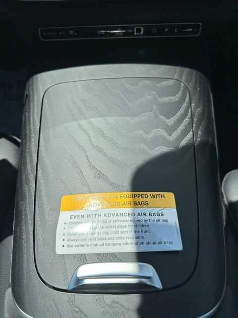 New 2026 MANUFAKTUR Moonlight White Metallic Mercedes-Benz E 450 image 68