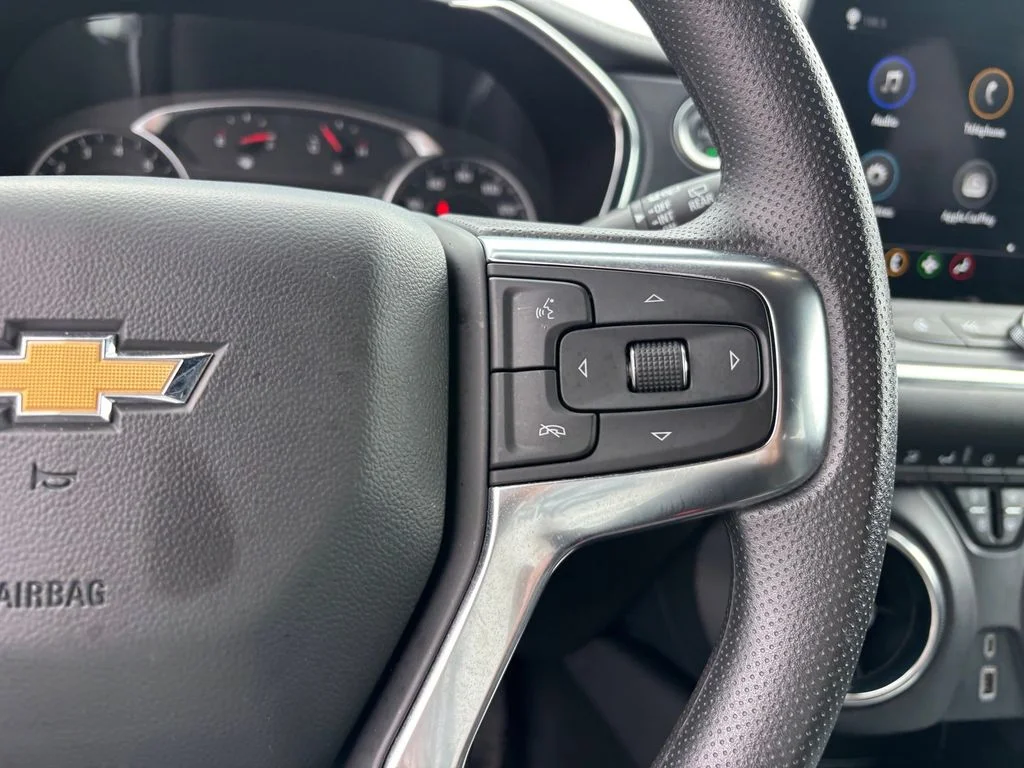 Used 2025 Black Chevrolet LT image 16